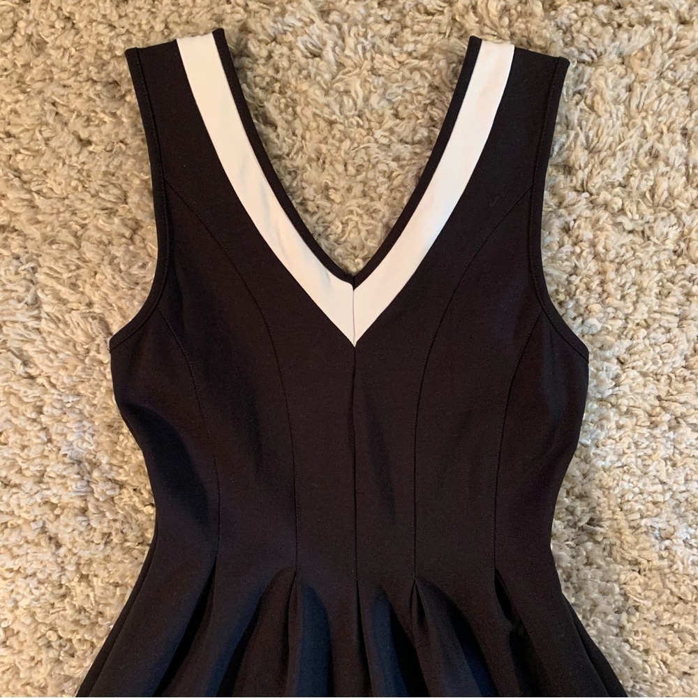 Monteau Black and White Dress Women’s Size XSmall - Picture 3 of 6